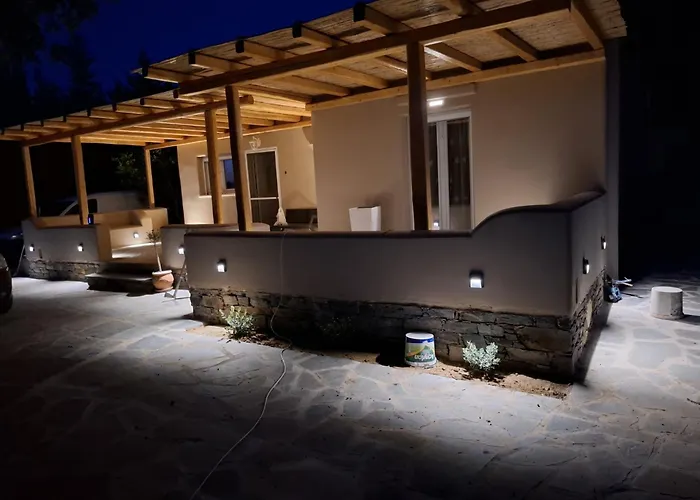 Yerodabelo Traditional Family Mansion *